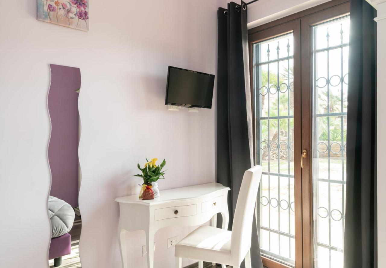 Myricae Rooms Affittacamere No Late Arrival Фьюмичино Экстерьер фото