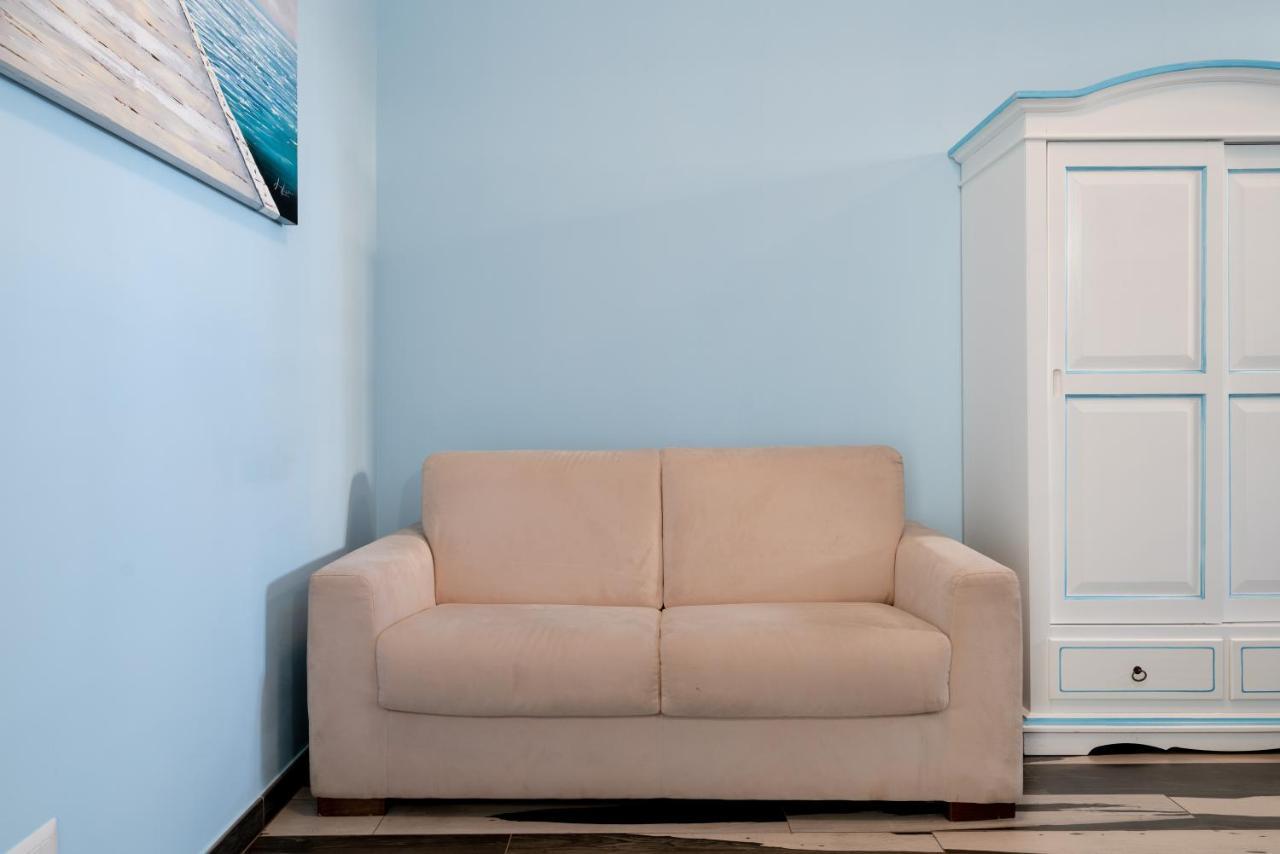 Myricae Rooms Affittacamere No Late Arrival Фьюмичино Экстерьер фото