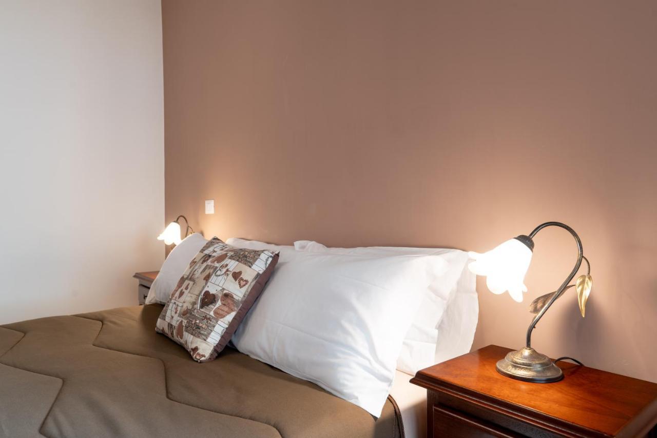 Myricae Rooms Affittacamere No Late Arrival Фьюмичино Экстерьер фото