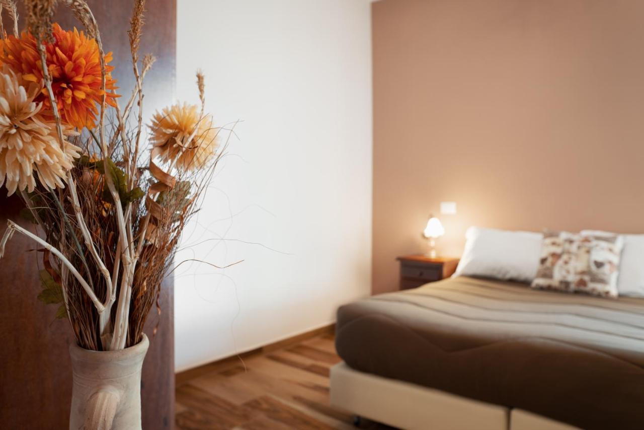 Myricae Rooms Affittacamere No Late Arrival Фьюмичино Экстерьер фото