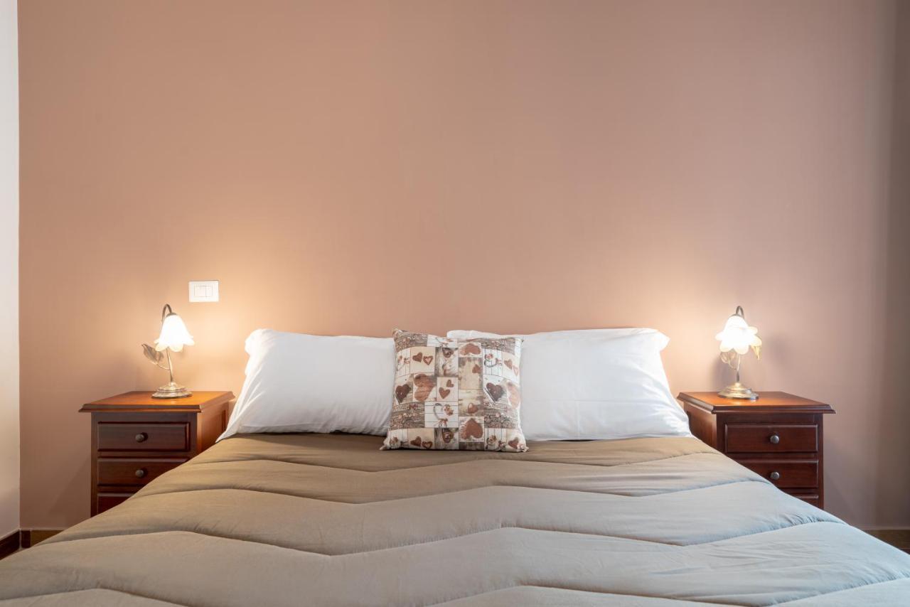 Myricae Rooms Affittacamere No Late Arrival Фьюмичино Экстерьер фото
