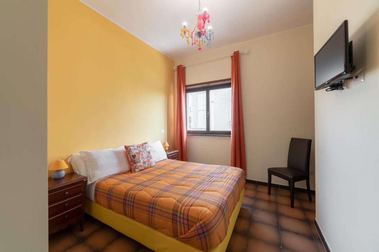 Myricae Rooms Affittacamere No Late Arrival Фьюмичино Экстерьер фото