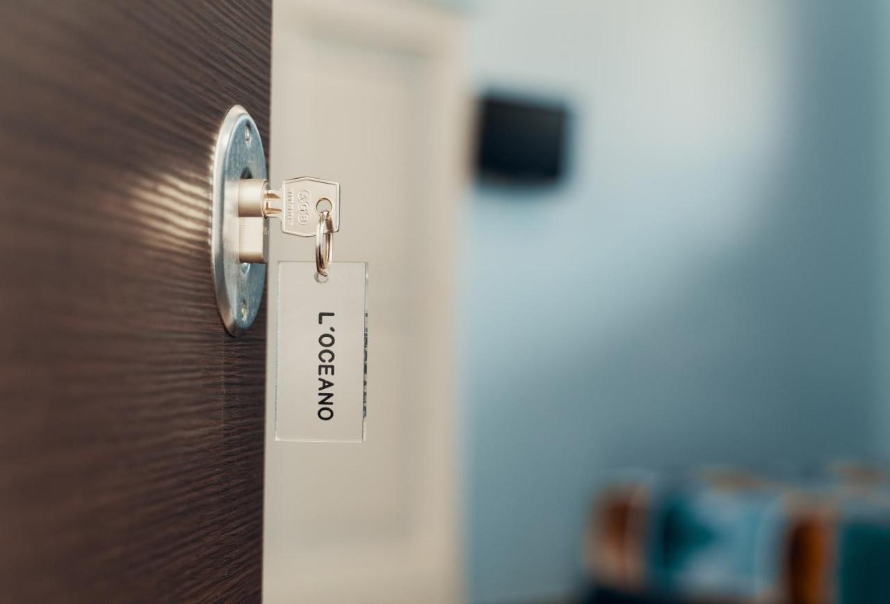 Myricae Rooms Affittacamere No Late Arrival Фьюмичино Экстерьер фото