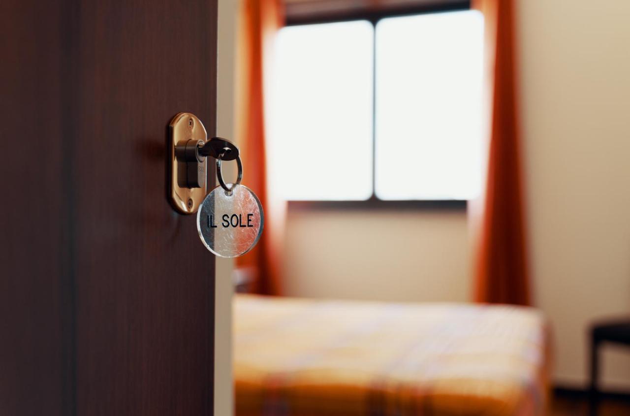 Myricae Rooms Affittacamere No Late Arrival Фьюмичино Экстерьер фото