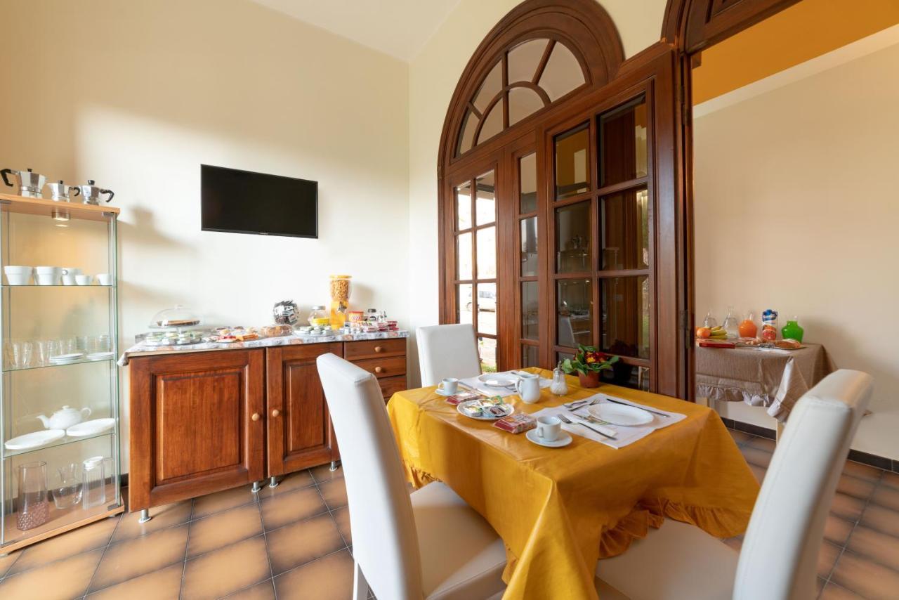 Myricae Rooms Affittacamere No Late Arrival Фьюмичино Экстерьер фото